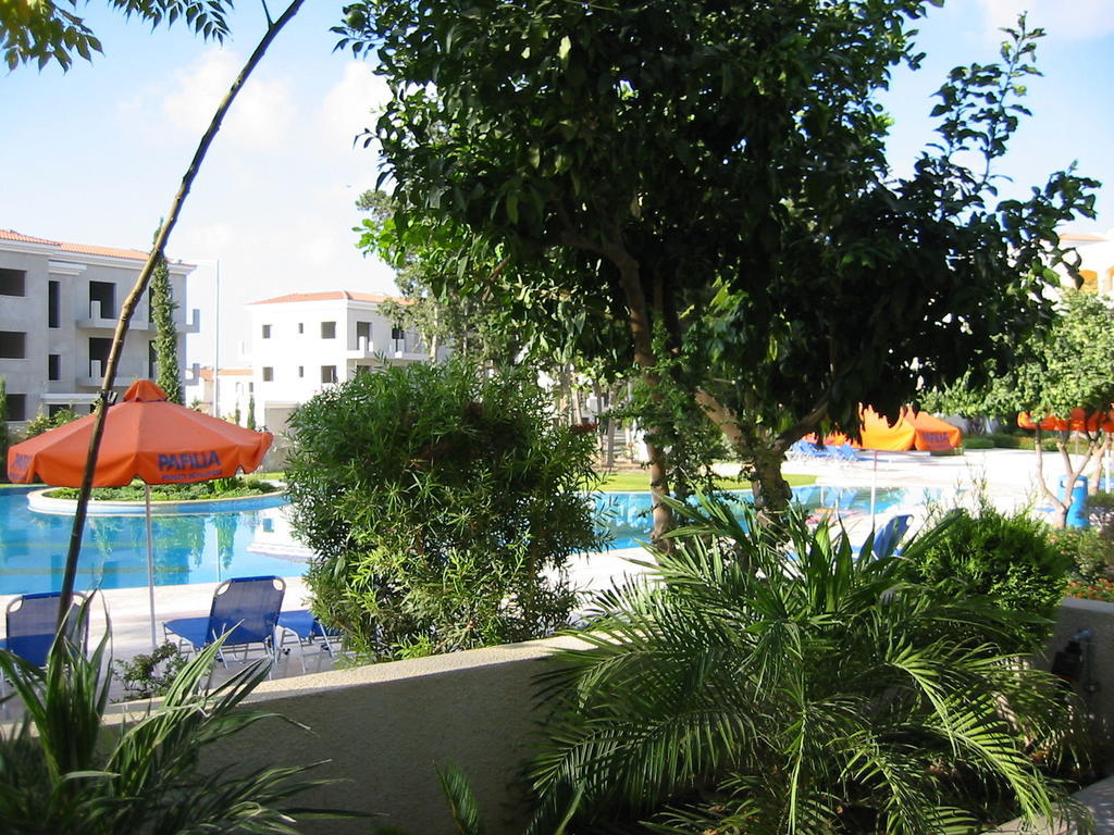 Hesperides Gardens Villa Paphos Exterior photo